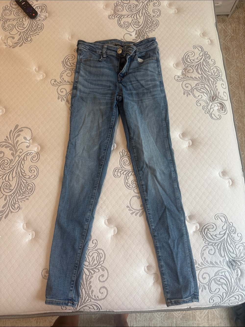 American Eagle Outfitters Light Blue Skinny Jeans